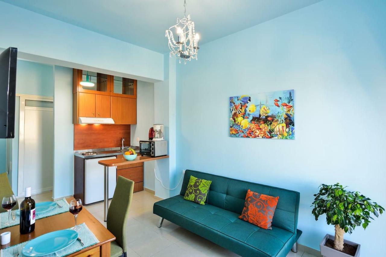 Seaside Old Venetian Harbour 1St Floor Apartment Chania  Exterior photo